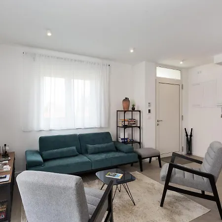 Lemon3 Deluxe Apartament *