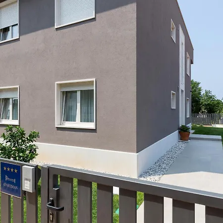 Lemon3 Deluxe * Porec
