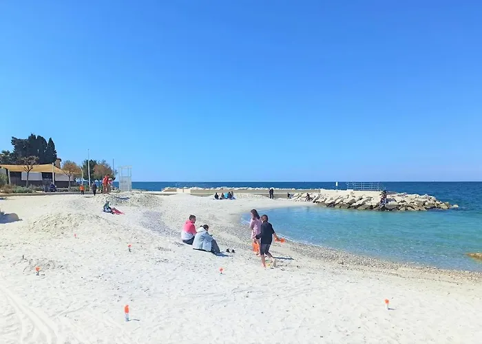 Lemon3 Deluxe アパート