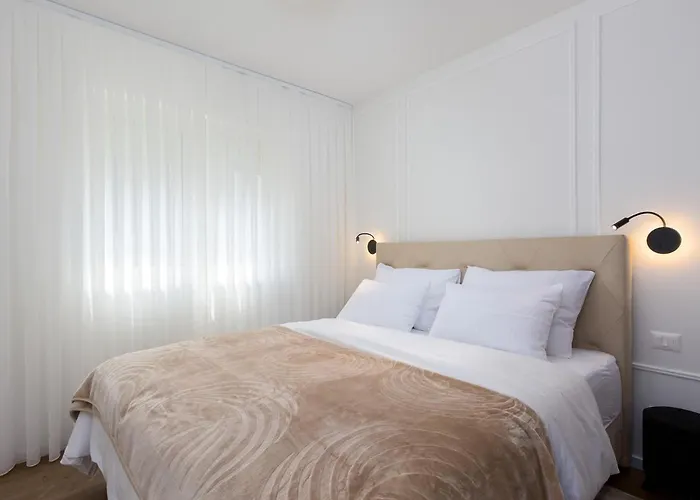 Lemon3 Deluxe Poreč